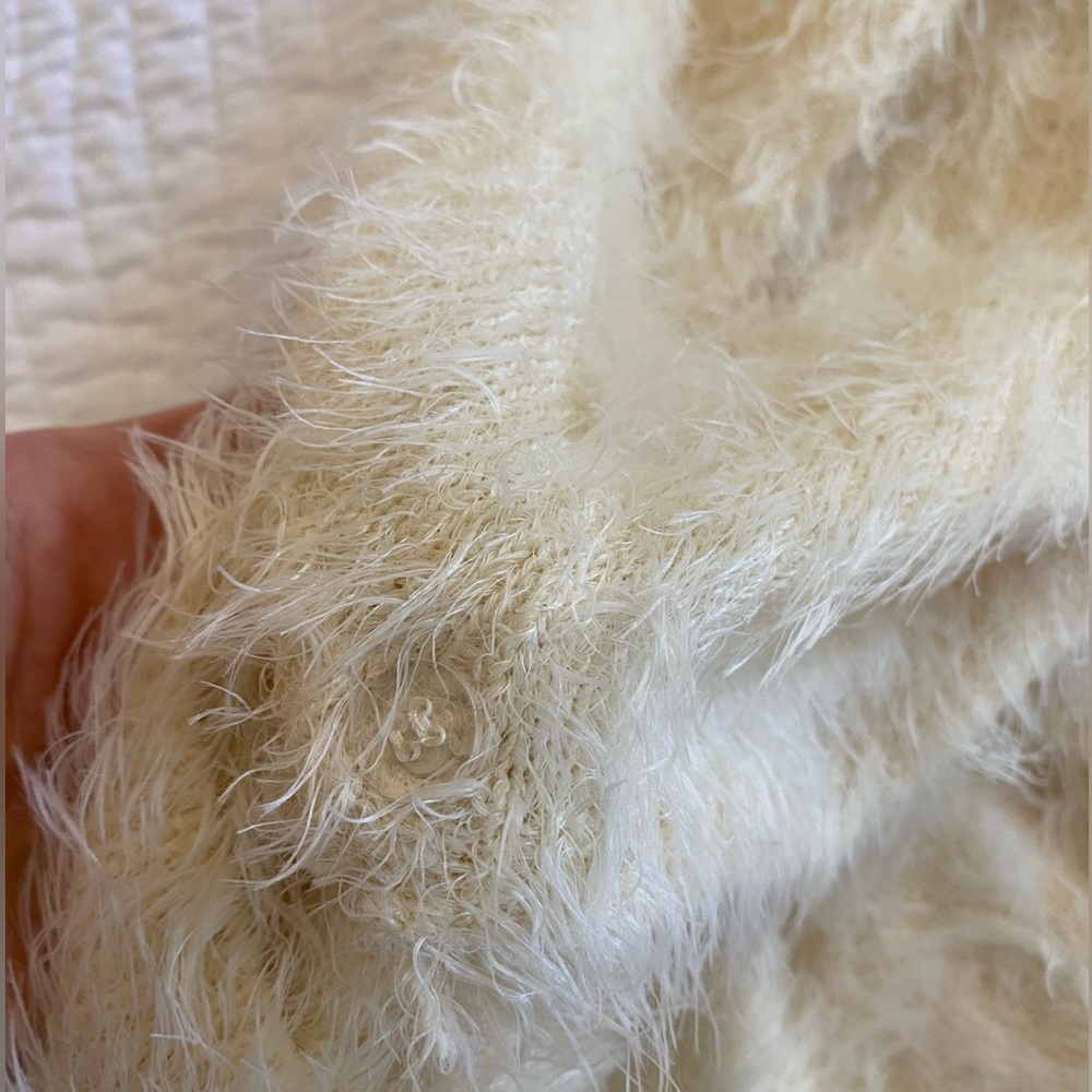 Cyrus Sweater - Picture 6 of 6